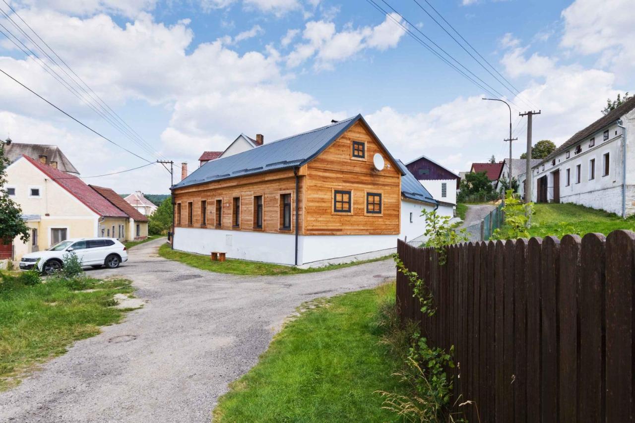 Gasthaus Chalupa Ceska Kanada Dobrohor Exterior foto